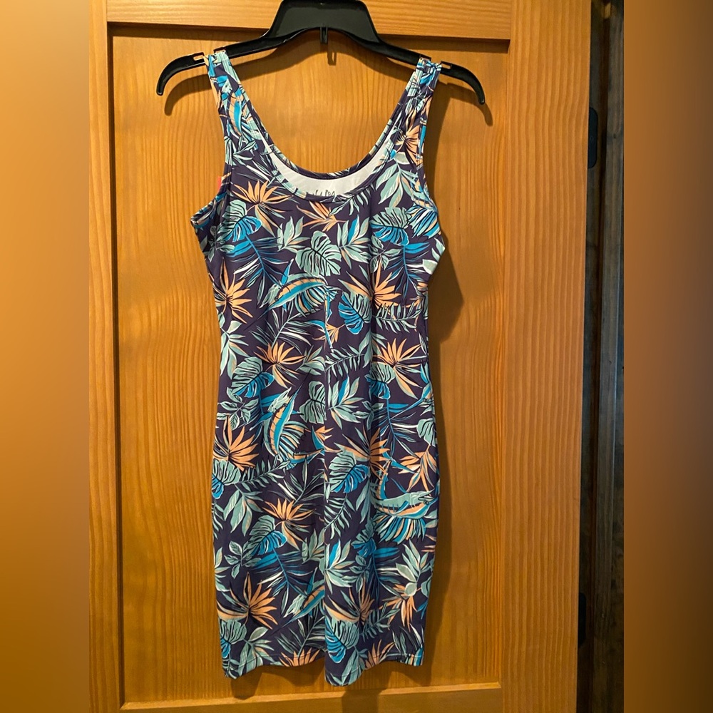 Salt Life Women’s Green/Purple Tropical Leaf SLX Performance Dress NWT Size S